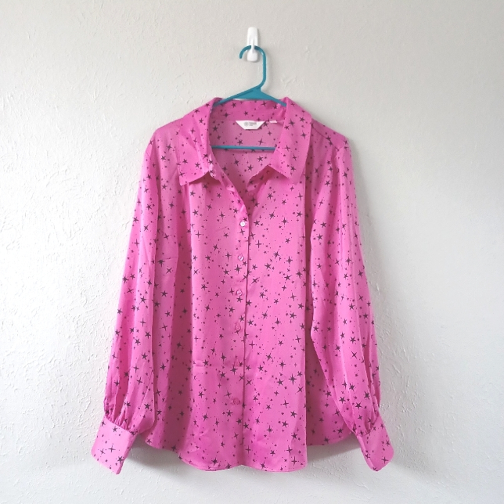 Candace Cameron Bure Star Print Button-Front Satin Blouse